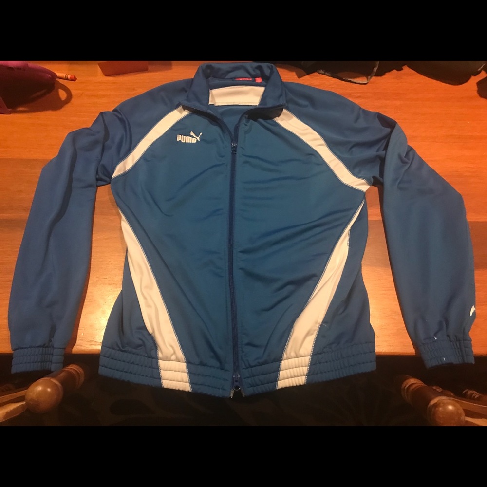 Puma jacket. Medium